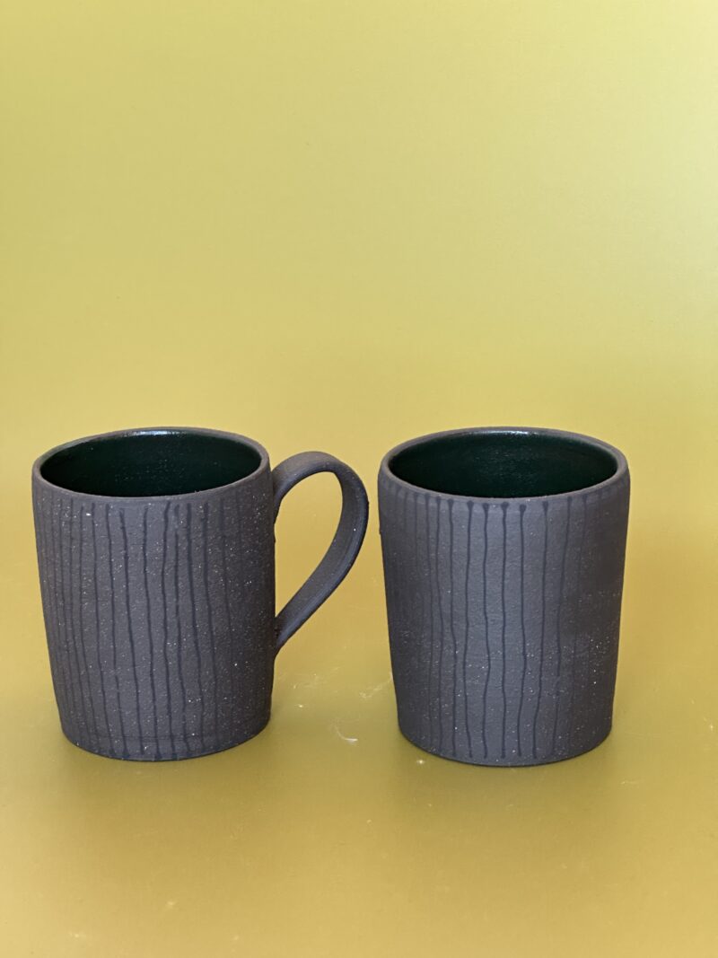 Black stripes black mug - Image 2