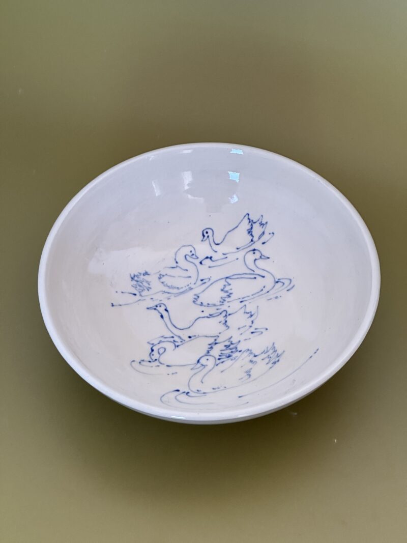 Swan bowl